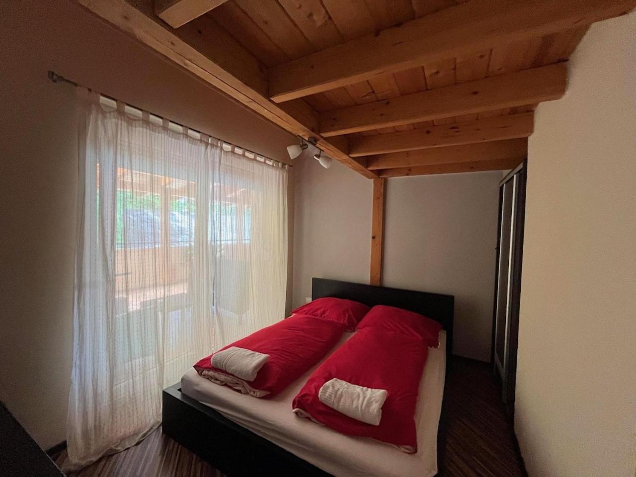 City Apartman Haz Balatonlelle Exterior foto